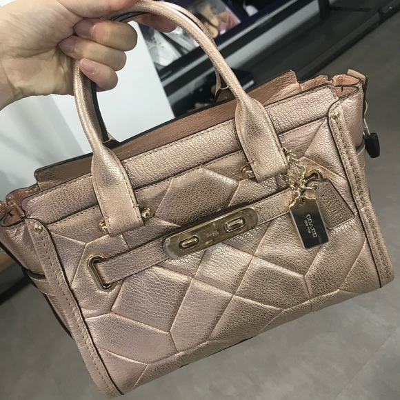Coach swagger 27 medium size satchel bag NWT rose gold - Picture 3 of 12